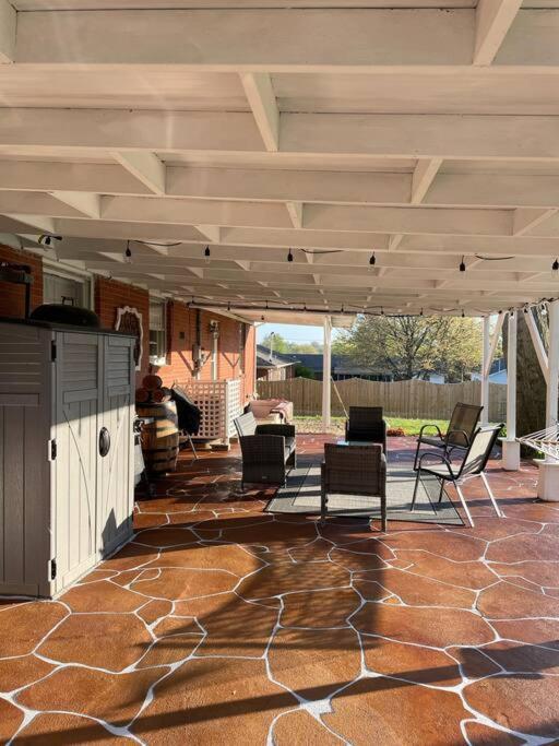 Villa The Bourbon & Horse Country Epicenter Frankfort Exterior foto