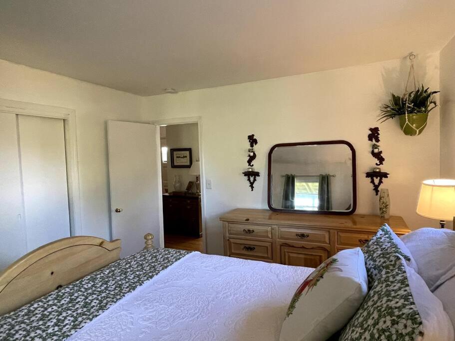Villa The Bourbon & Horse Country Epicenter Frankfort Exterior foto